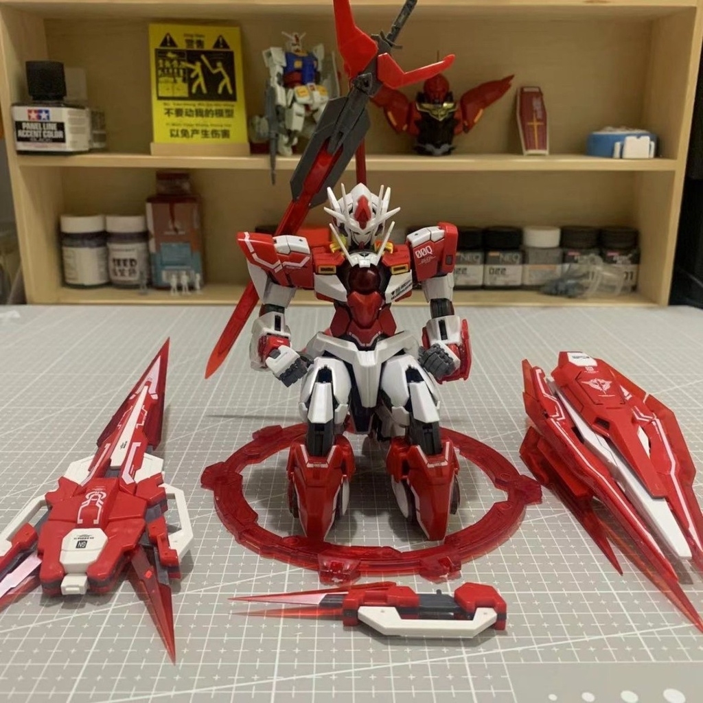 Mô hình lắp ráp MG 00 QANT Full Saber 00Q FS Limited Red 6622 Daban (kèm decal)