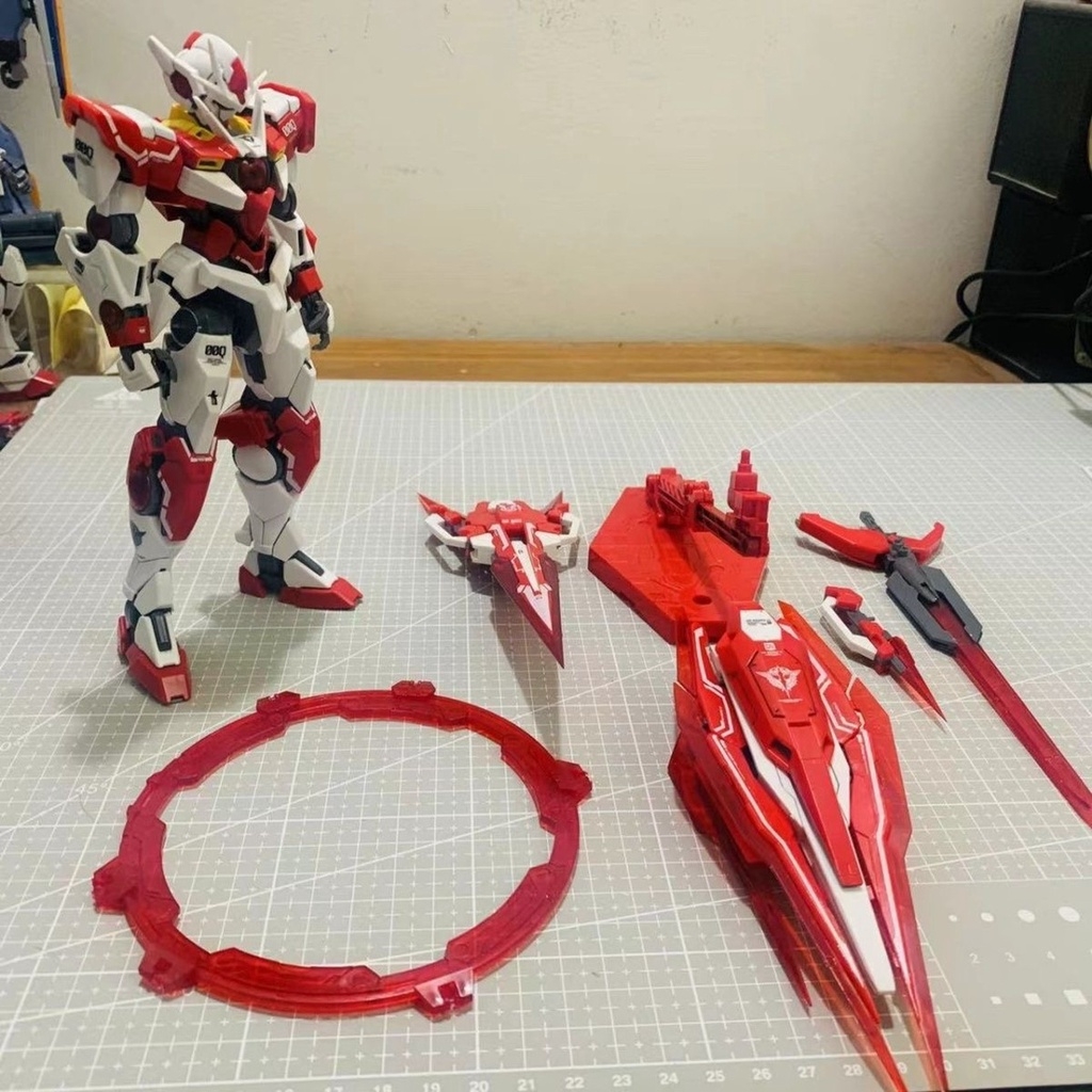 Mô hình lắp ráp MG 00 QANT Full Saber 00Q FS Limited Red 6622 Daban (kèm decal)