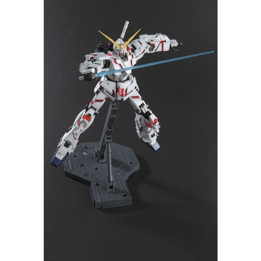 Mô hình lắp ráp MG 1/100 RX-0 Unicorn Gundam RX0 ver OVA bandai