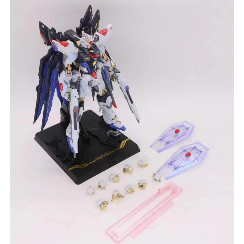 Mô hình lắp ráp MG Strike Freedom Soul Blue ver MB 1/100 8802S daban