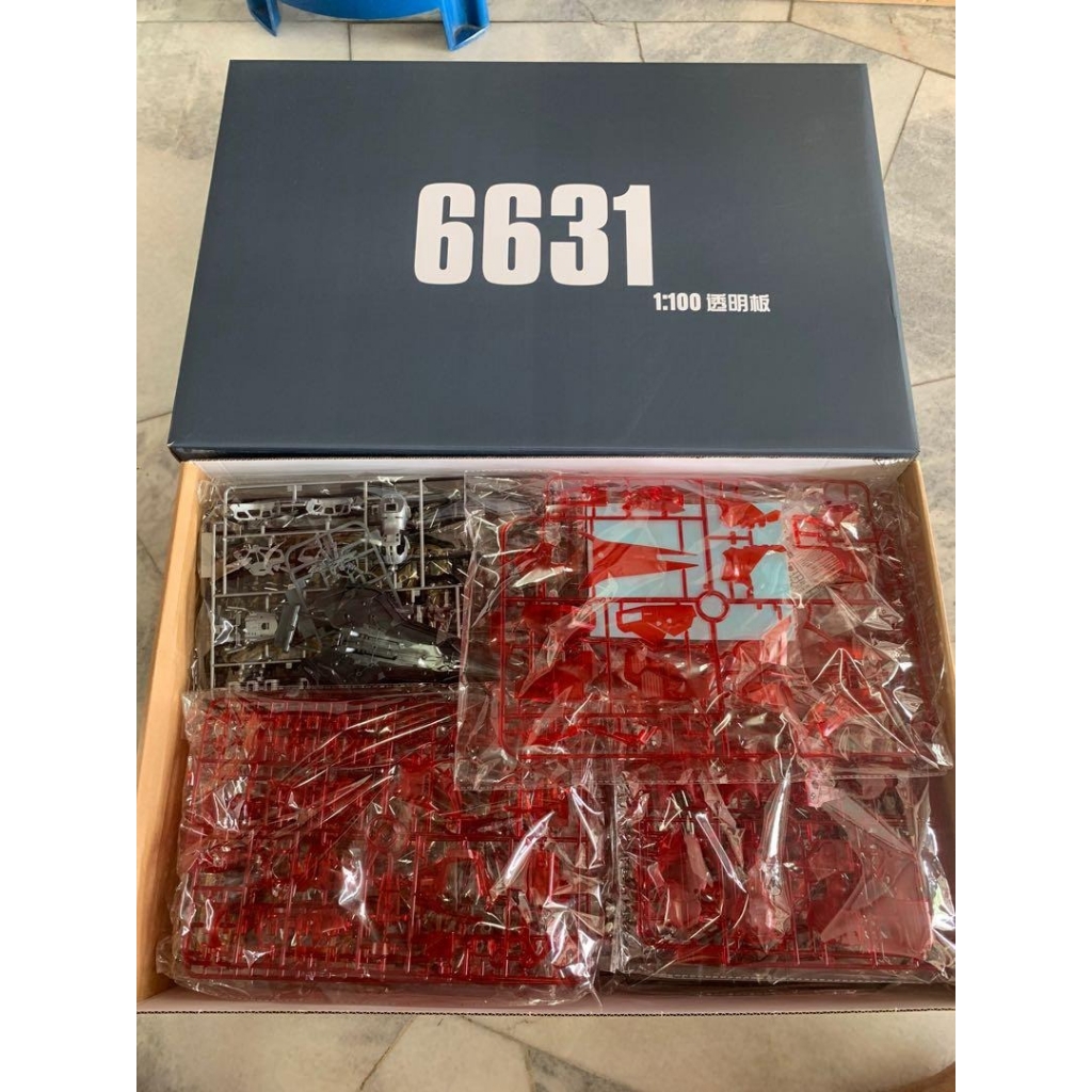 Mô hình lắp ráp MG 1/100 Sazabi ver KA 6631 / Clear red 6631A Daban