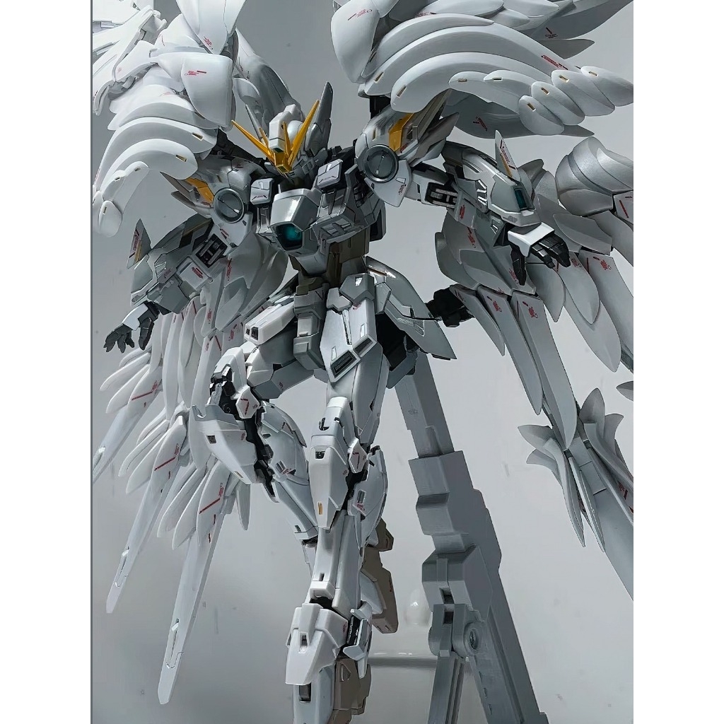 Mô hình lắp ráp MG 8827 Wing Gundam Snow White Prelude 1/100 Daban (Metal Frame)