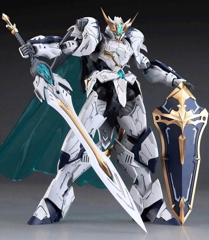 Mô hình lắp ráp Titan Greatsword Tristan The Round Table Knights BE/RG 1/144 SNAA Model