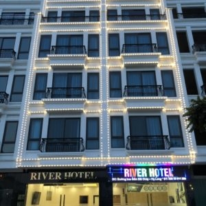KHÁCH SẠN RIVER HOTEL