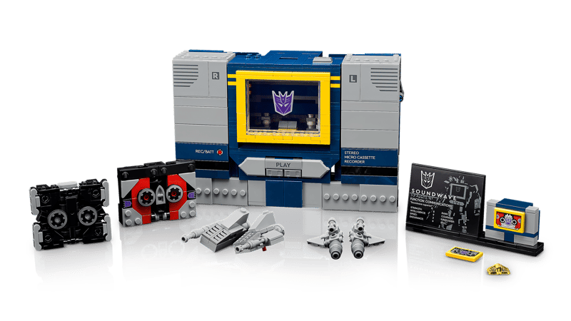 Bộ Mô Hình Robot biến hình LEGO Icons Transformers Soundwave #10358