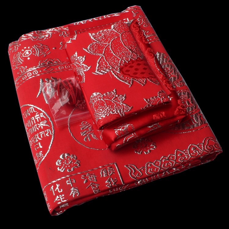 Mền Quang Minh Mật Tông Cao Cấp (2 lớp màu đỏ)