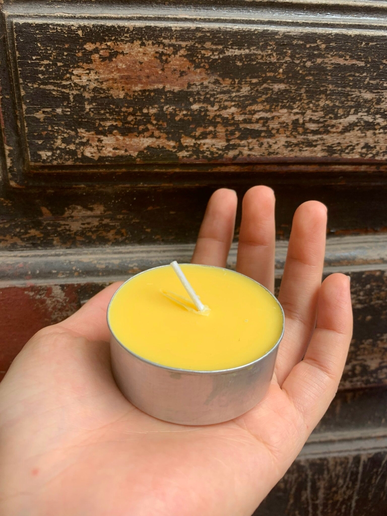 Đèn Bơ Thực Vật cúng dường 12 giờ