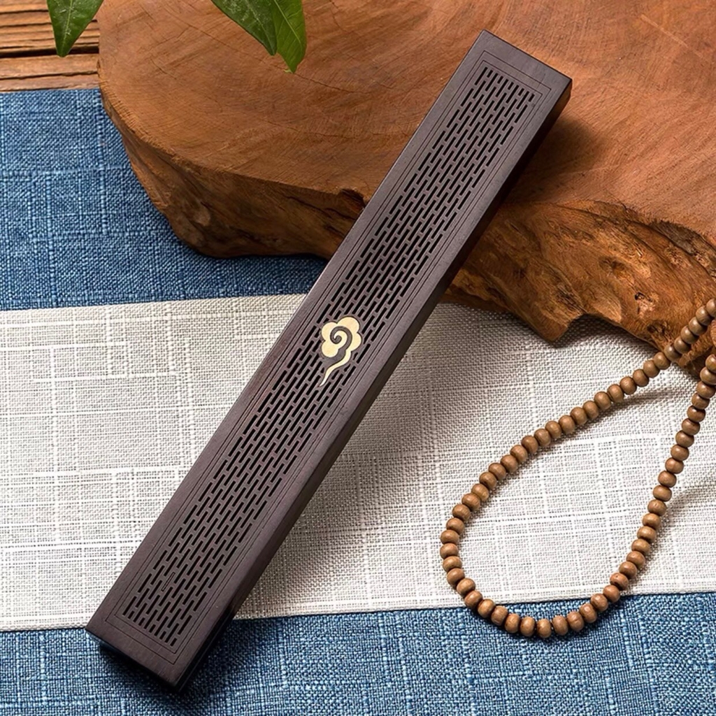 Lư trầm tăm bằng gỗ 