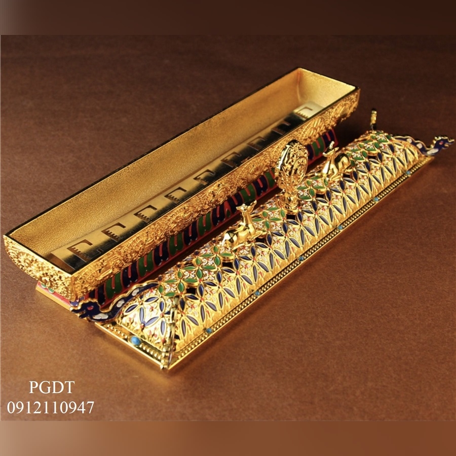 Bát trầm hợp kim và bằng đồng