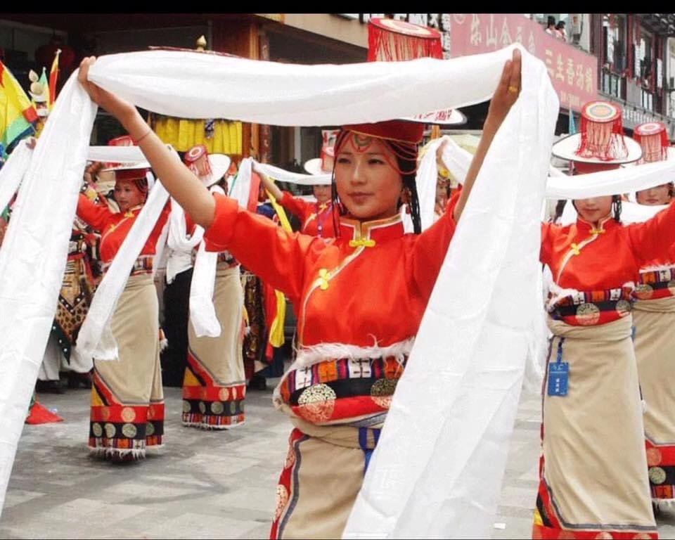 Khăn khata mỏng mềm