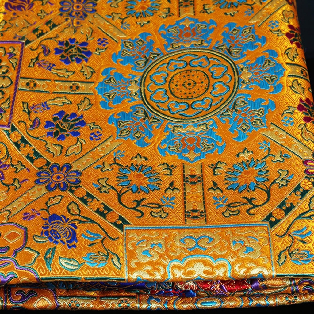 KHĂN TRẢI BÀN VUÔNG
