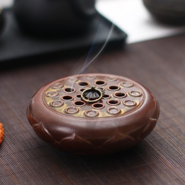 Lư trầm gốm Đài Sen (kiểu cánh đơn)