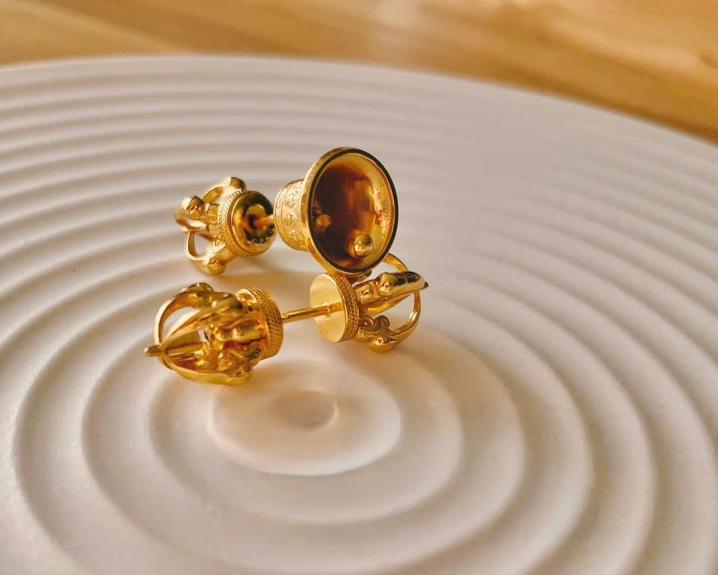 Order khuyên tai Chuông Chày Kim Cang bằng bạc 925 mạ vàng 5 lớp