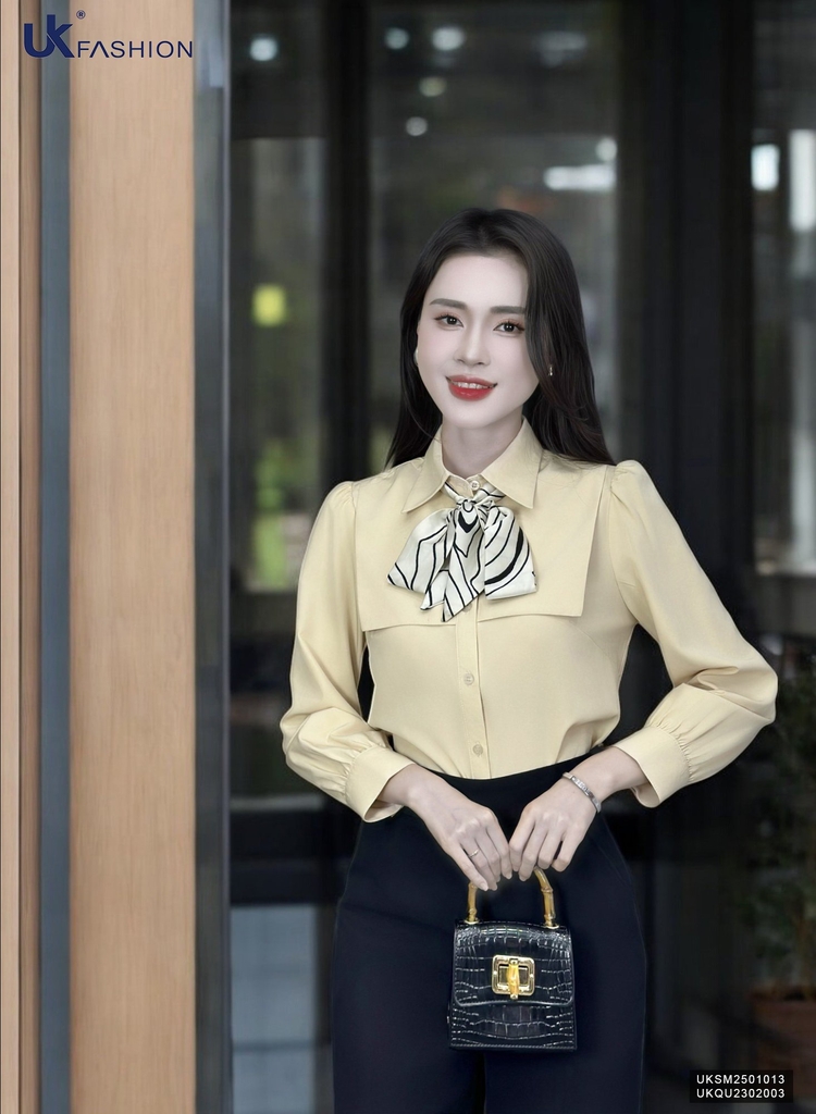 Áo sơ mi cổ đức dài tay đô ngực xinh xắn, kiểu cách UKSM2501013 ( Ko kèm CV/QU/PK )