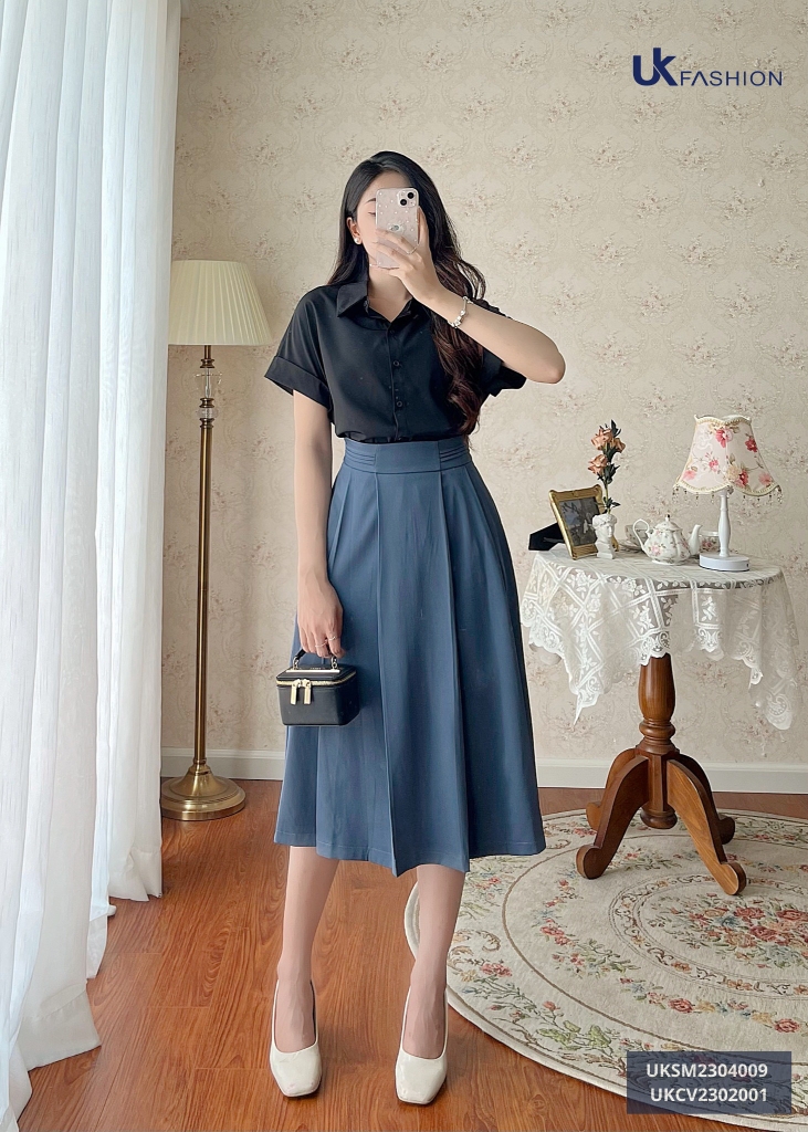 Áo Sơ Mi Cổ Đức Vai Chờm UK Fashion Chuẩn Style Hàn UKSM2304009