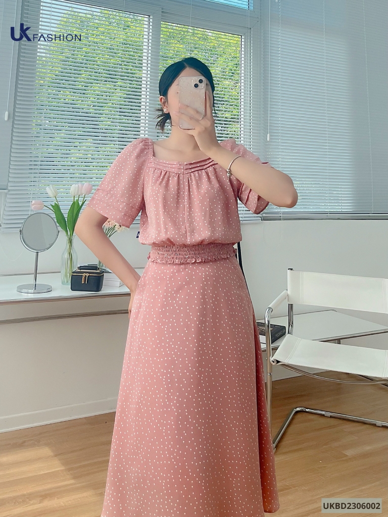 Set Chân Váy Xòe Xếp & Áo 2 Kiểu UK Fashion Trẻ Trung, Thanh Lịch UKBD2306002