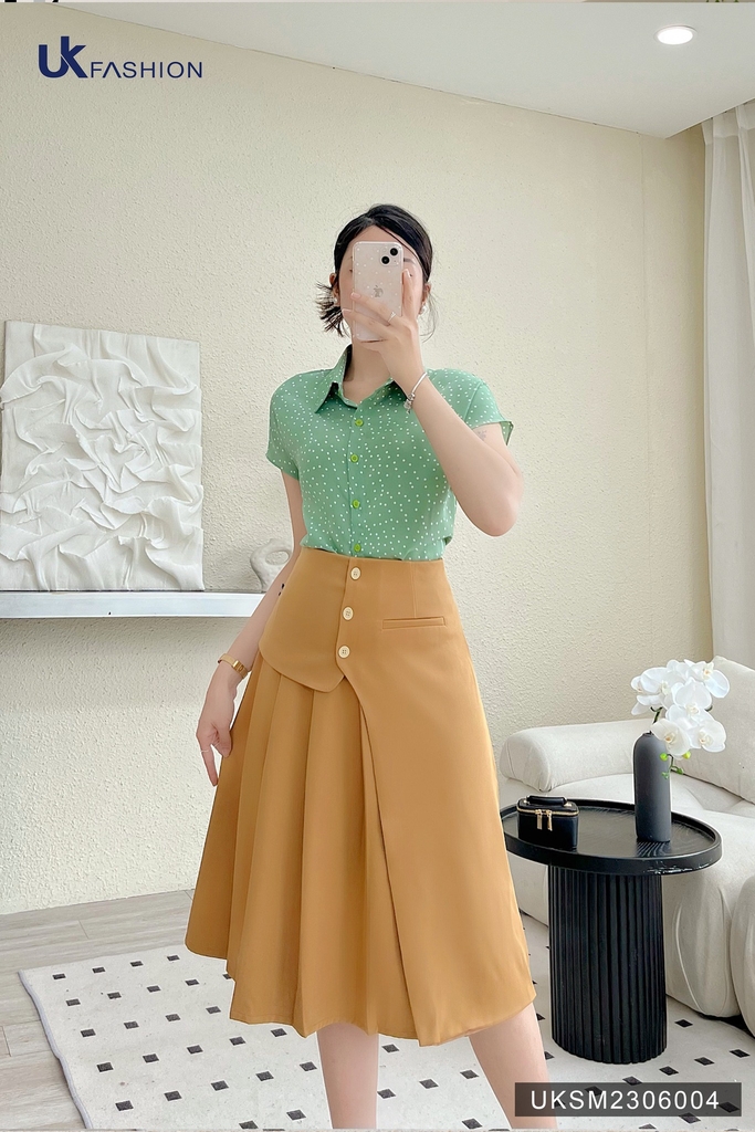 Áo Sơ Mi Chấm Bi Vai Chờm UK Fashion Cao Cấp, Màu Sắc Trendy UKSM2306004
