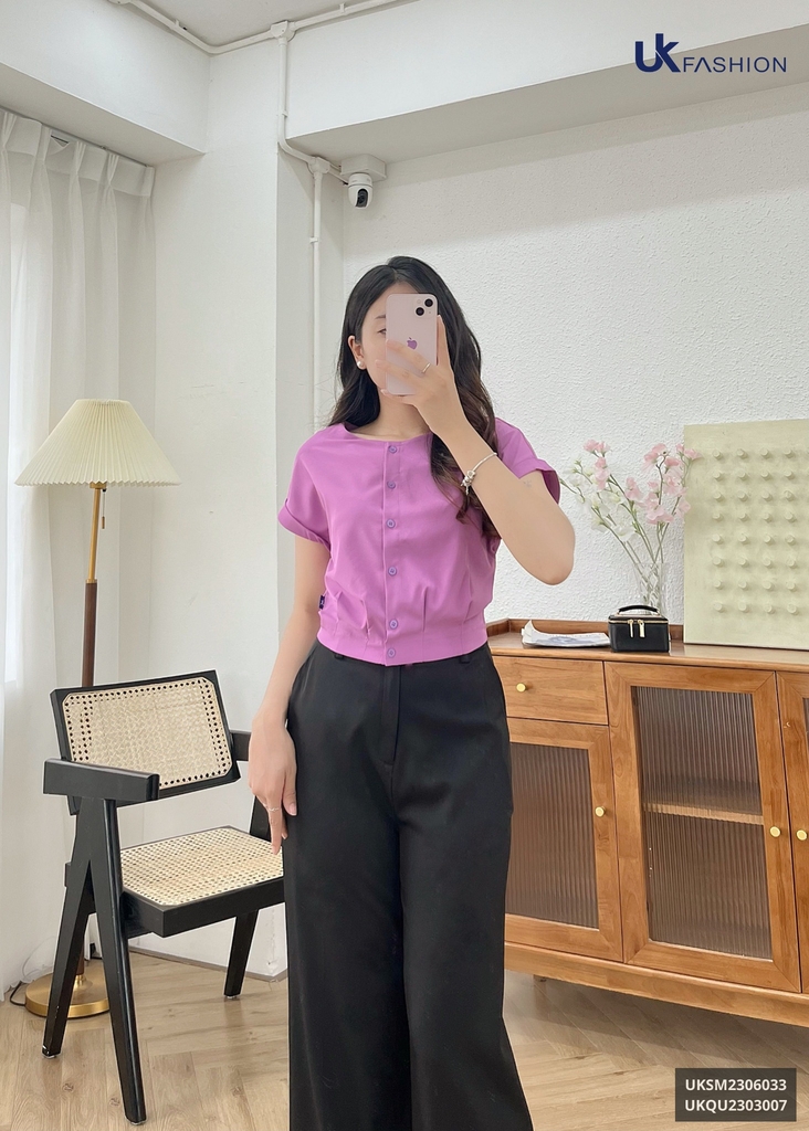 Áo Sơ Mi Vai Chờm Cổ Thuyền UK Fashion Trẻ Trung, Dễ Mặc, Dễ Phối UKSM2306033