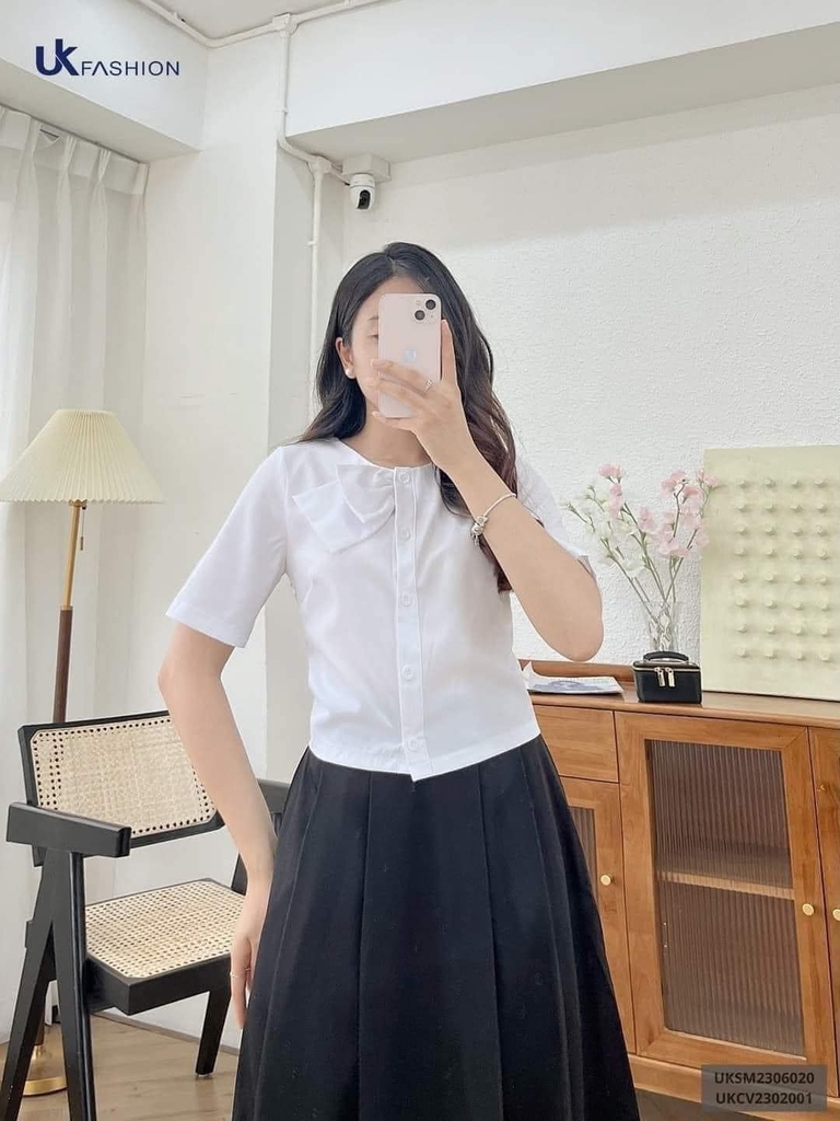 Áo Sơ Mi Croptop Nơ Cổ UK Fashion Xinh Đẹp, Điệu Đà UKSM2306020