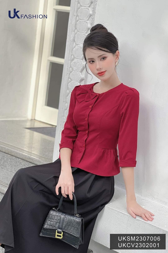 Áo Sơ Mi Cổ Tròn Nơ Nhún Eo UK Fashion Tiểu Thư, Sang Chảnh UKSM2307006