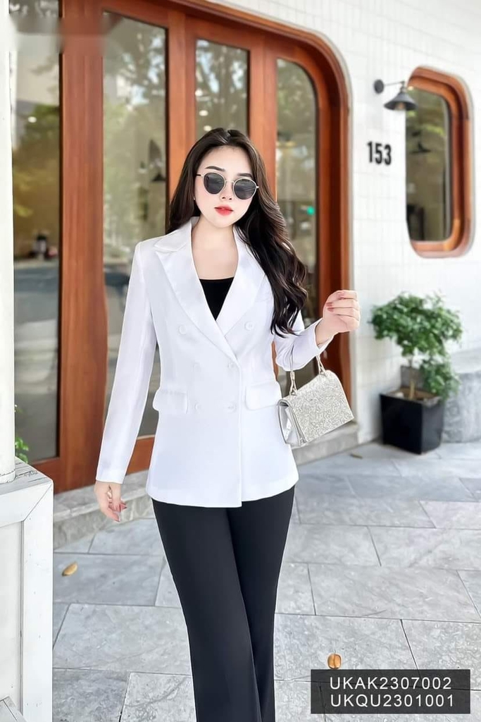 Áo Vest 1 Lớp Giao Cúc Cổ Ve Hech UK Fashion Thanh Lịch, Sang Trọng UKAK2307002