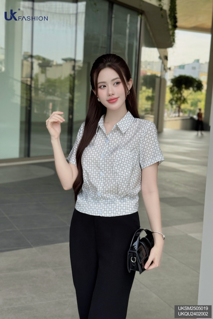 Sơ mi hoạ tiết ô kiểu dáng mới lạ, mềm mát UKSM2505019