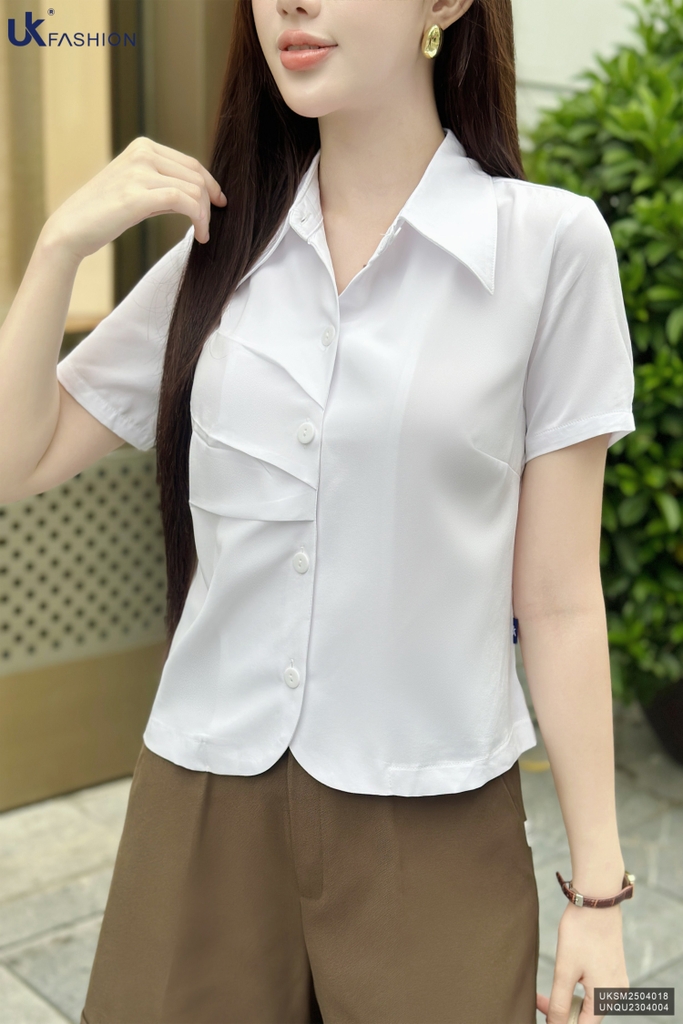 Sơ mi xếp ngực chéo hàng thiết kế mới lạ UKSM2504018