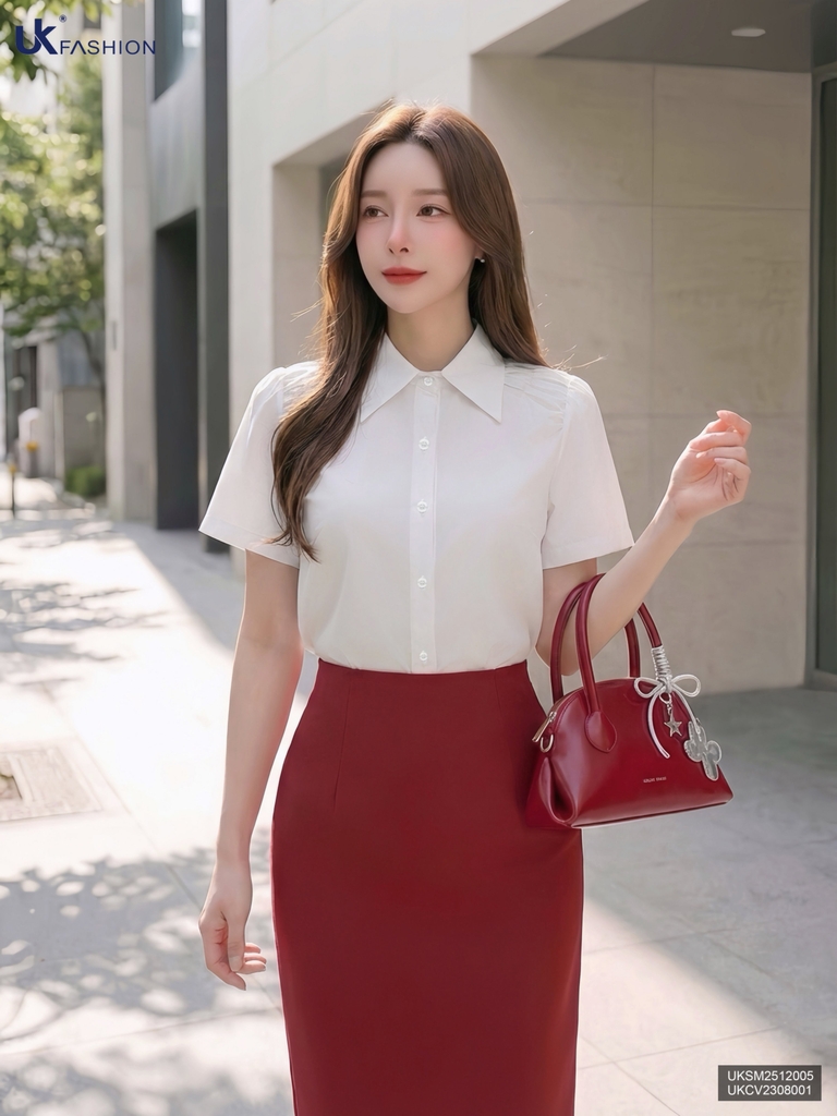 Sơ mi cổ đức cộc tay xếp vai cơ bản nhẹ nhàng khác biệt UKSM2512005