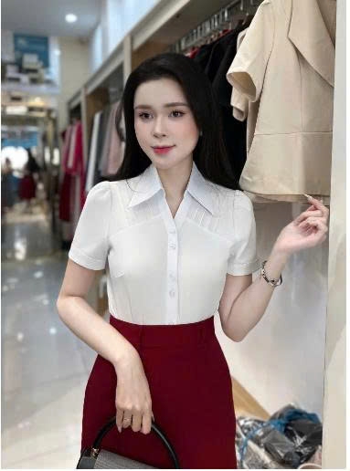 Áo Sơ Mi Cổ Đức V Bấu Dọc Vai UK Fashion Thanh Lịch, Nữ Tính Vải Mềm Mịn UKSM2501020