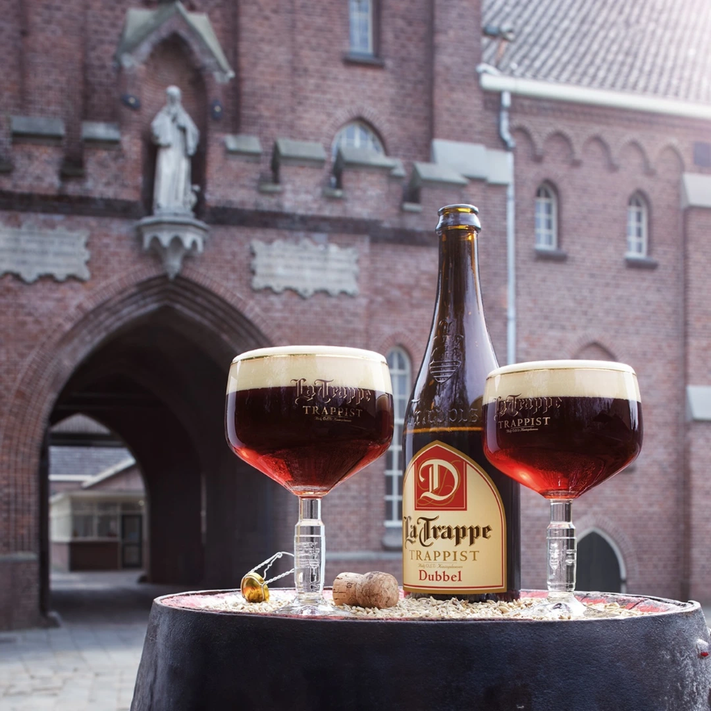 Bia Hà Lan La Trappe Dubbel 7,0% - Chai 330ml - Thùng 24