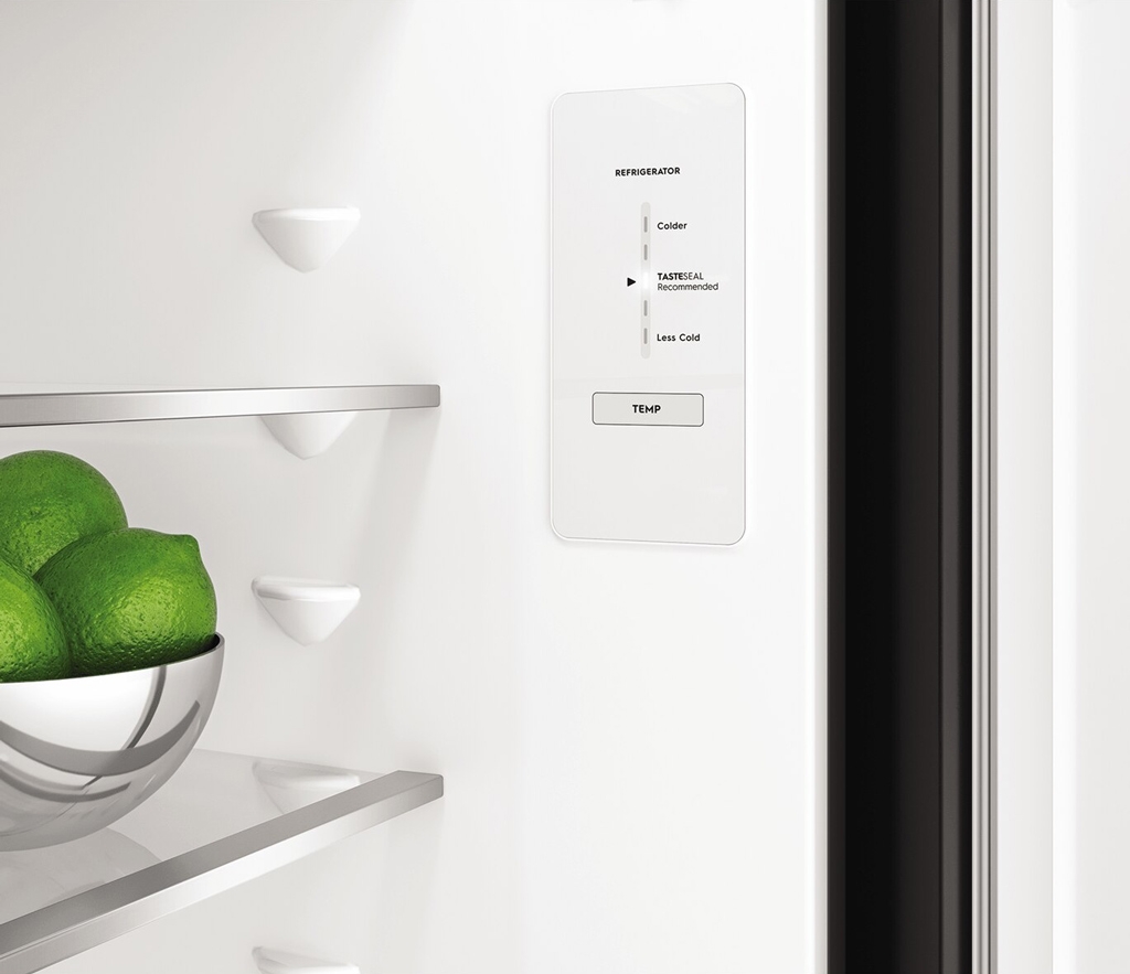 Tủ lạnh Electrolux Inverter 308 lít EBB3402K-A