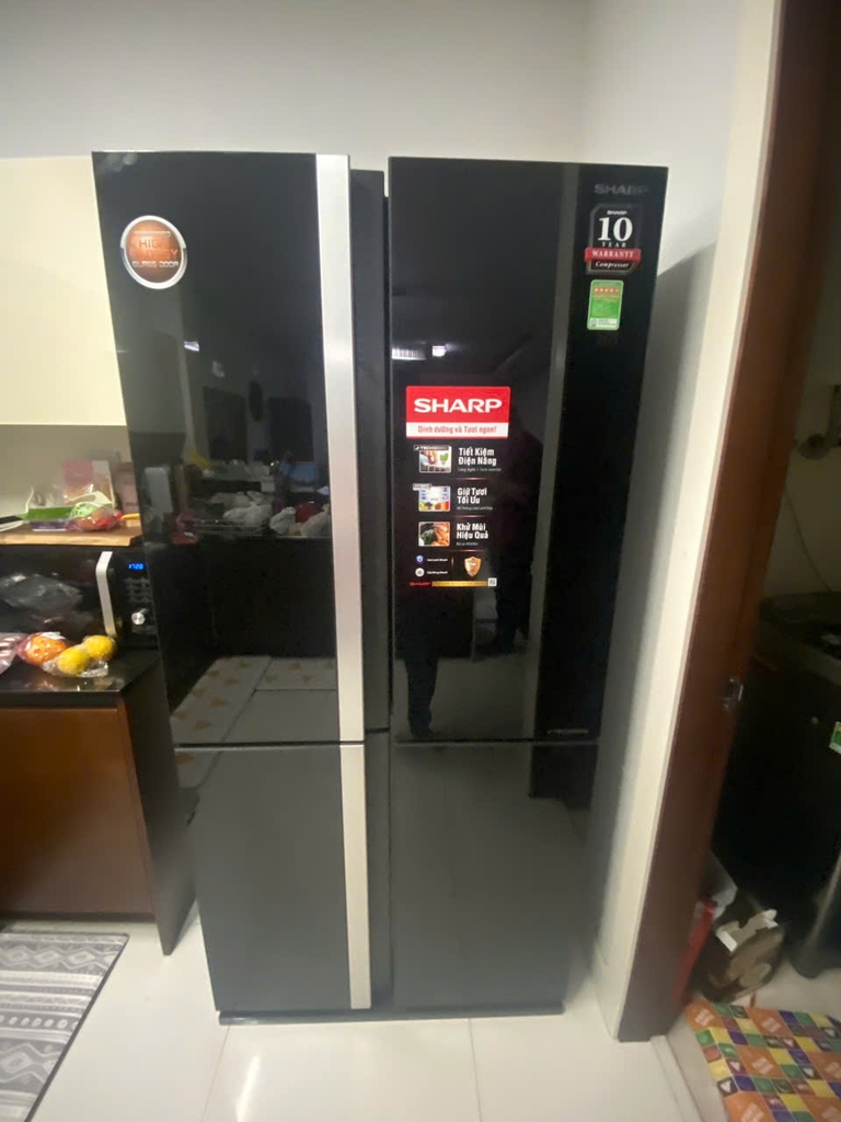 Tủ lạnh Sharp Inverter 605 lít Multi Door SJ-FX688VG-BK