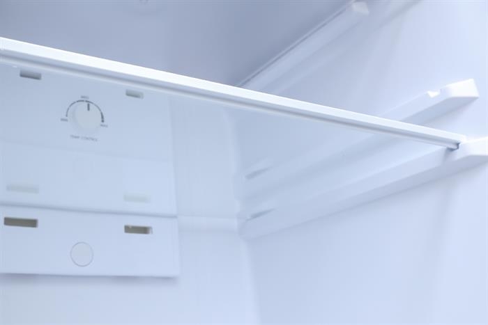 Tủ lạnh Aqua Inverter 236 lít AQR-T260FA(FB)