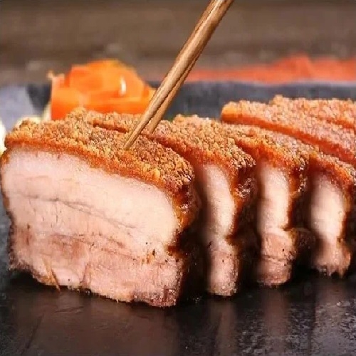 Ba rọi heo rừng cây