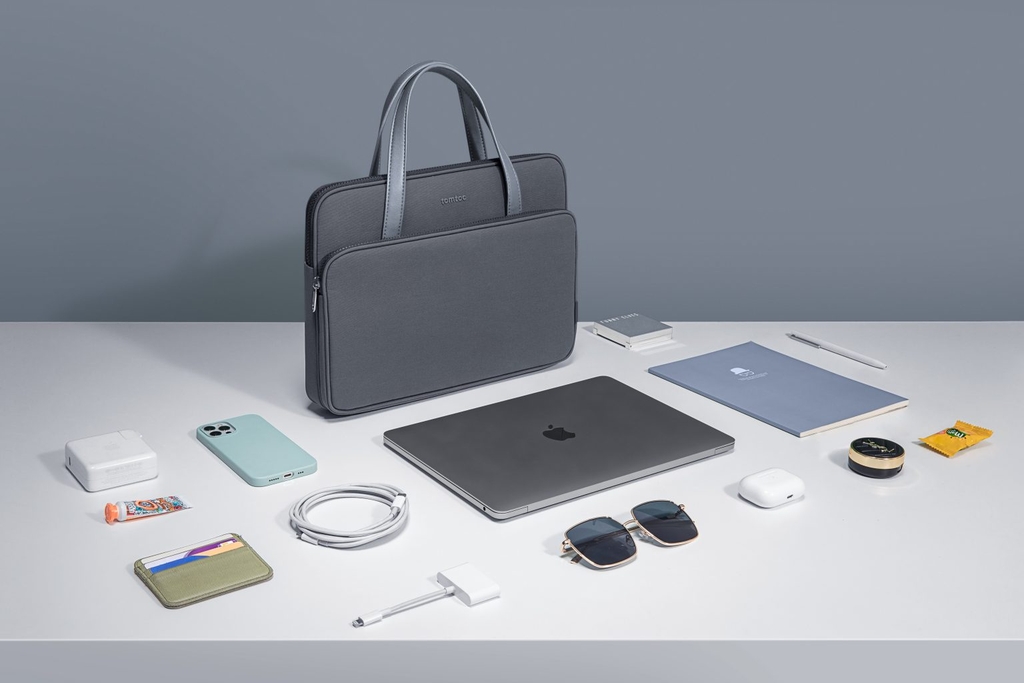 Túi Xách Tomtoc (Usa) Briefcase Premium For Macbook 13”/14”, Ultrabook 13″ Gray H21-C01G01