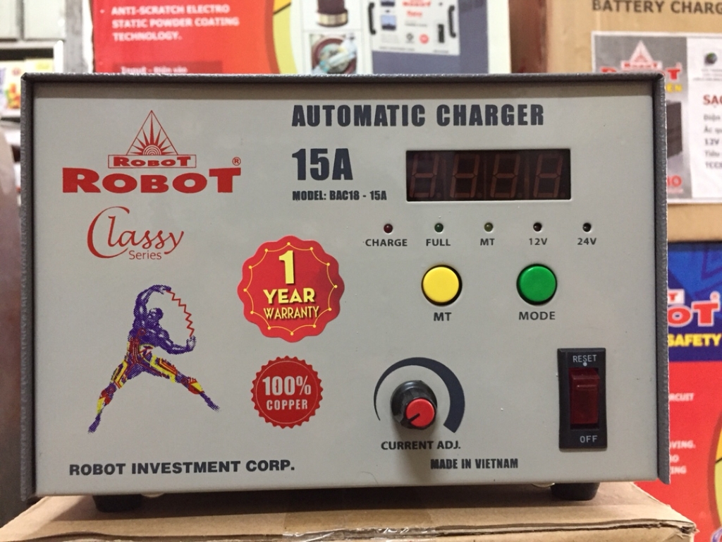 Máy Sạc Bình Acquy Tự Động Robot 15A (12V-24V) - (Dây Đồng)