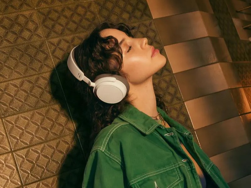 tai-nghe-chup-tai-sennheiser-accentum-wireless