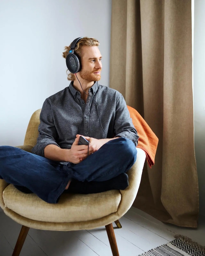 tai-nghe-chup-tai-sennheiser-hd600-2