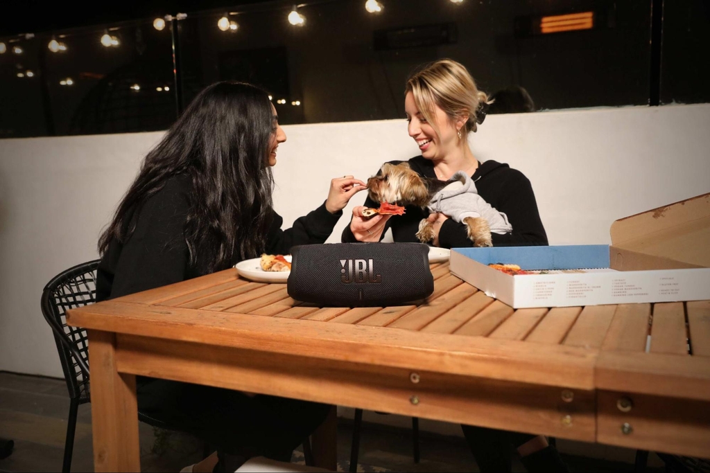 loa-bluetooth-jbl-charge-5