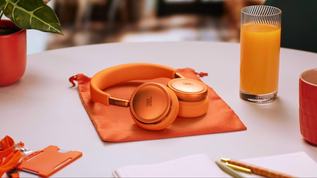 jbl live 680nc