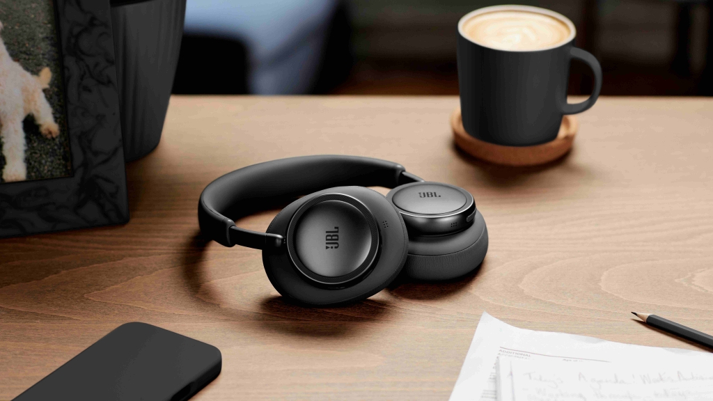tai nghe chụp tai JBL Live 780NC