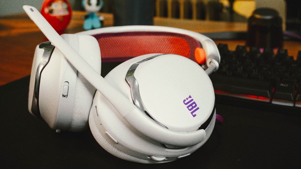JBL Quantum 950 tai nghe chụp tai