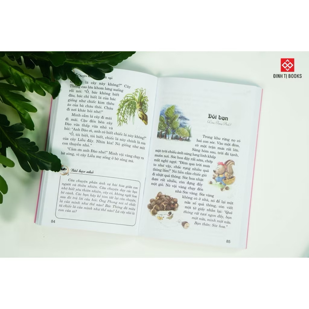Combo 04 cuốn Sách - 365 chuyện kể trước giờ đi ngủ - Những câu chuyện phát triển chỉ số IQ và EQ cho trẻ từ 2-12 tuổi - Đinh Tị Books