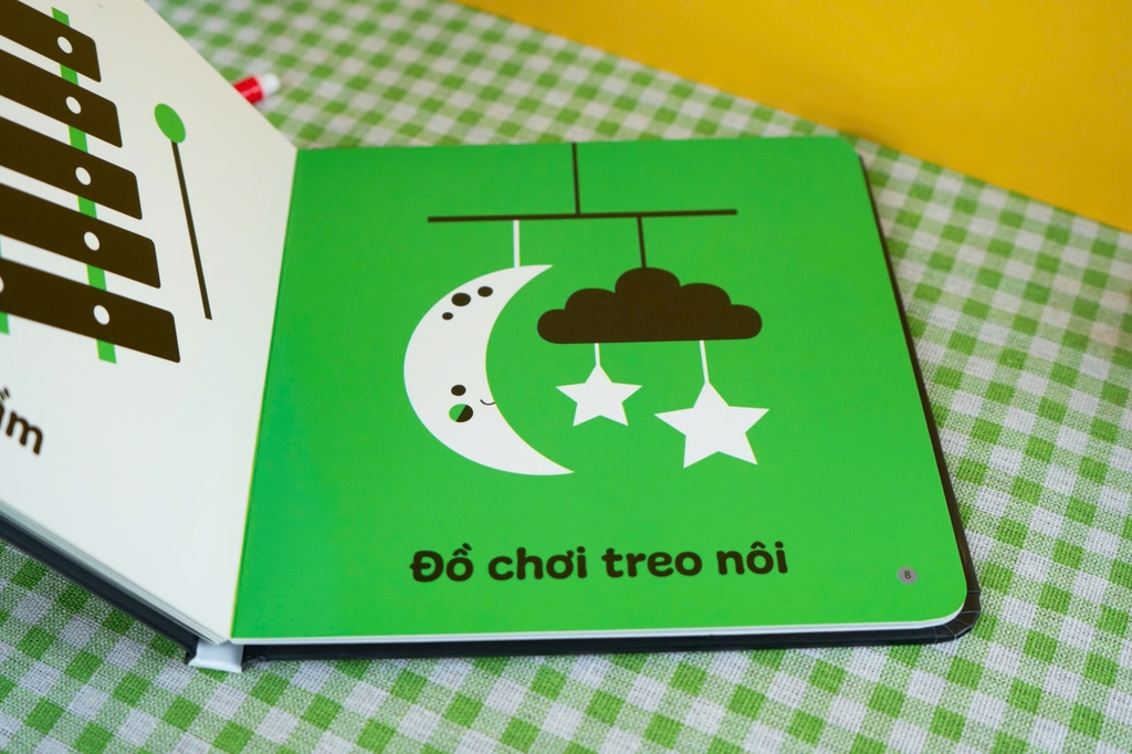 Combo 04 quyển Sách Tương Tác Kích Thích Thị Giác và Xúc Giác (0 - 3 Tuổi) - Đinh Tị Books