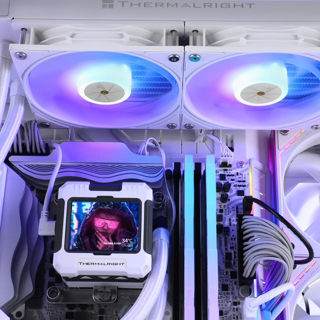 TẢN NHIỆT NƯỚC AIO THERMALRIGHT FROZEN WARFRAME 240 WHITE ARGB DISPLAY