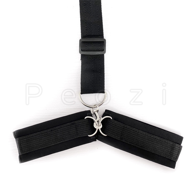 Khóa hàm và tay BDSM - Ball gag and handcuffs