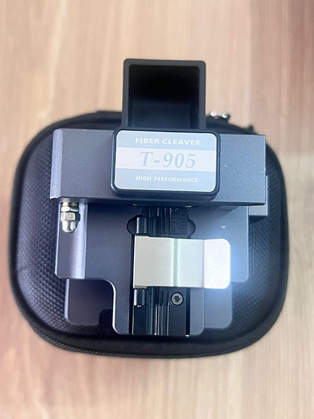 Dao cắt chính xác sợi quang MODEL: T-905