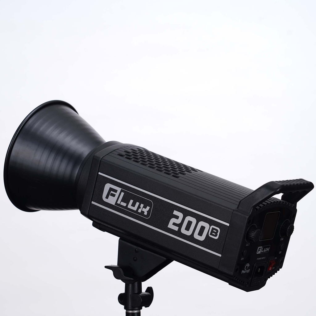 Đèn led Proton FLUX 200B 2800K - 6500K