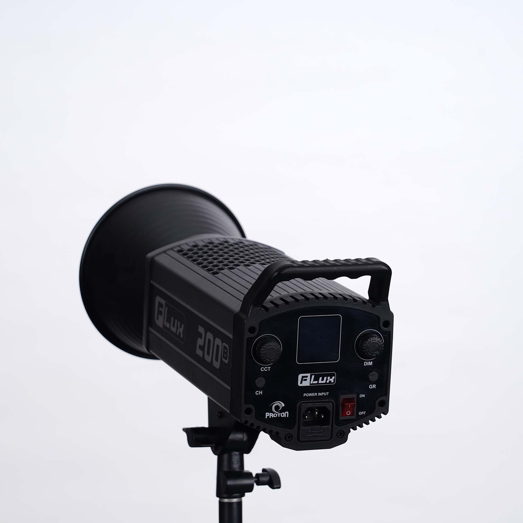 Đèn led Proton FLUX 200B 2800K - 6500K