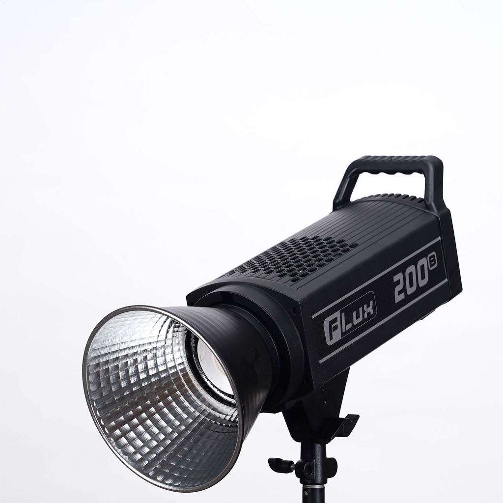 Đèn led Proton FLUX 200B 2800K - 6500K